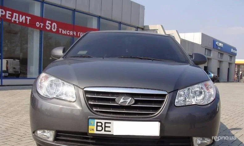 Hyundai Elantra 2008 - 13