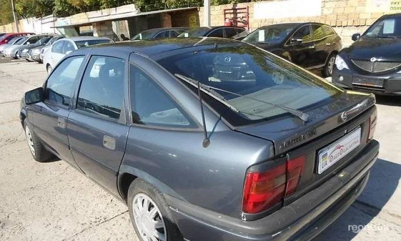 Opel Vectra 1990 - 7