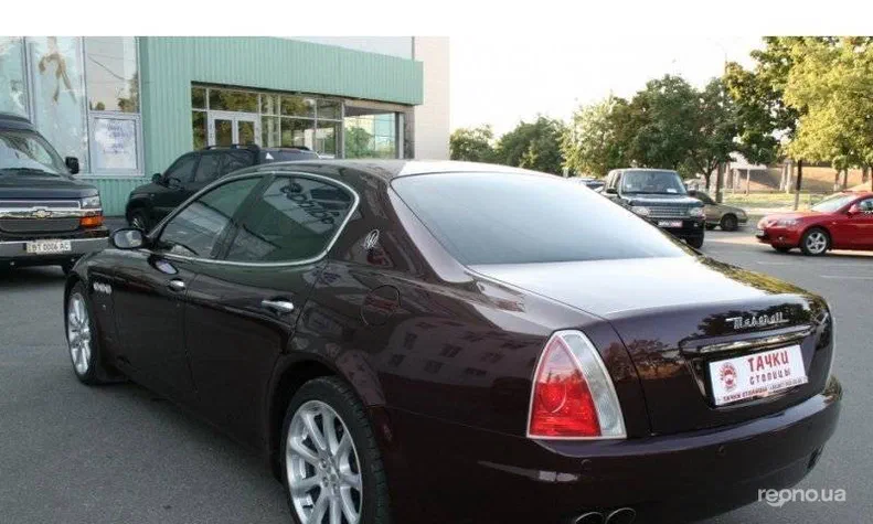 Maserati Quattroporte 2007 - 9