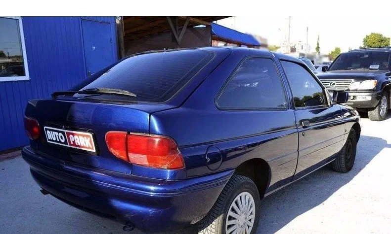 Ford Escort 1994 - 25