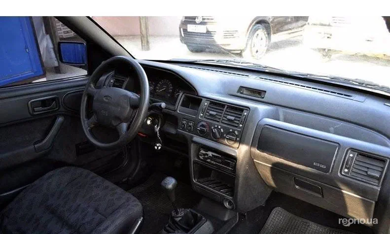 Ford Escort 1994 - 15