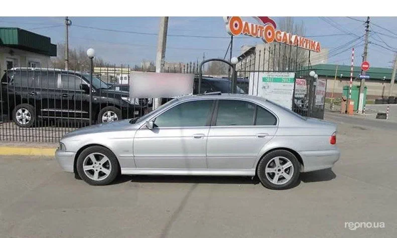 BMW 5 серія 2001 - 2