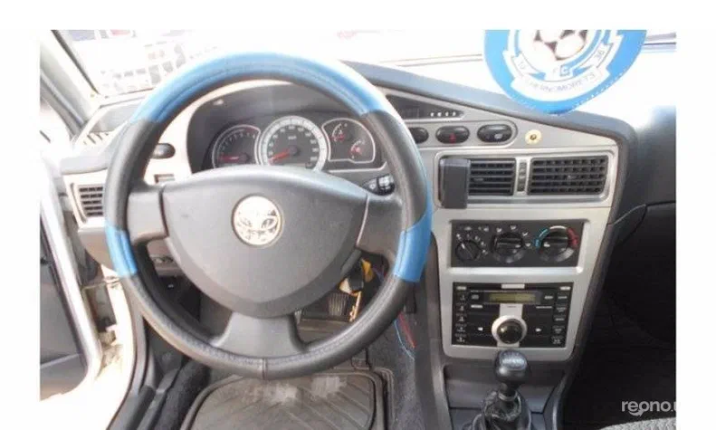 Daewoo Nexia 2008 - 3