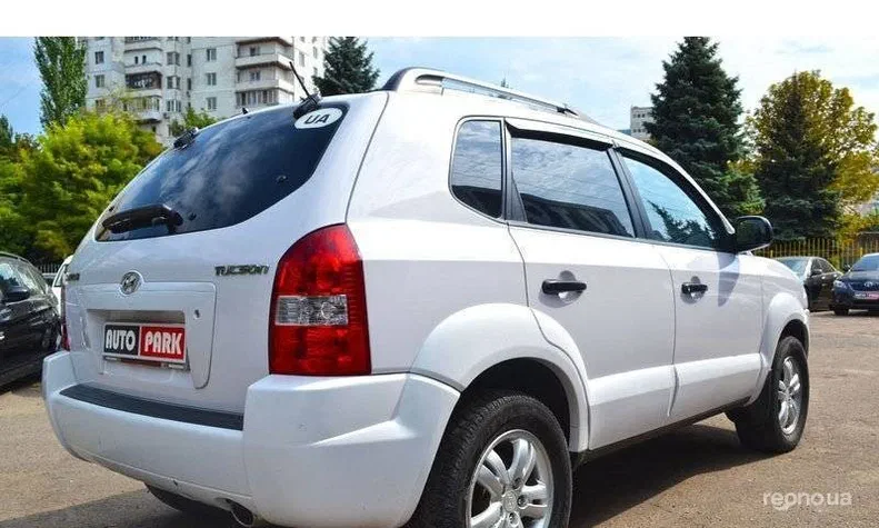 Hyundai Tucson 2008 - 10