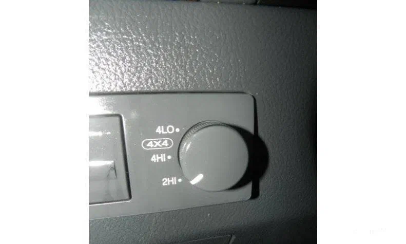 Kia Sorento 2003 - 9