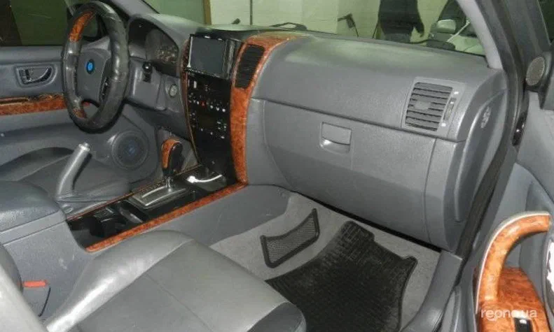 Kia Sorento 2003 - 6