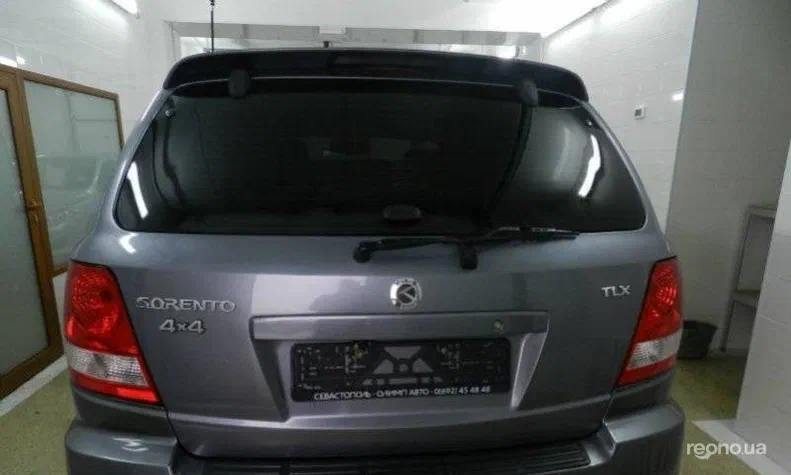 Kia Sorento 2003 - 4