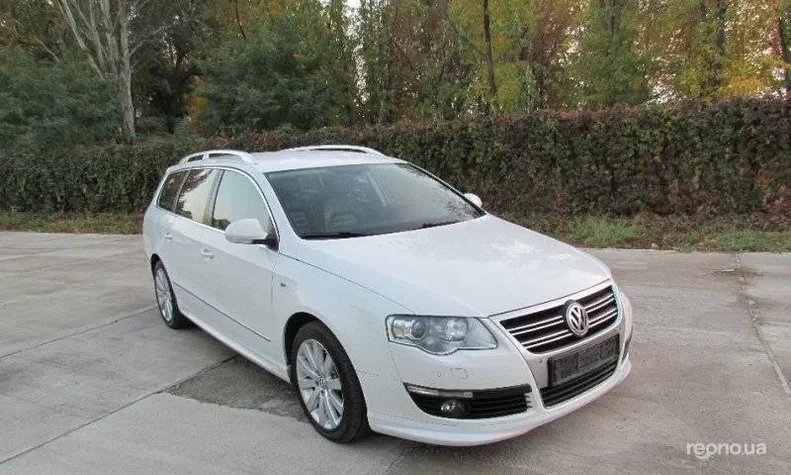 Volkswagen Passat 2010 - 22