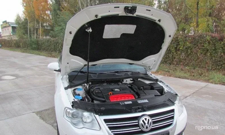 Volkswagen Passat 2010 - 14