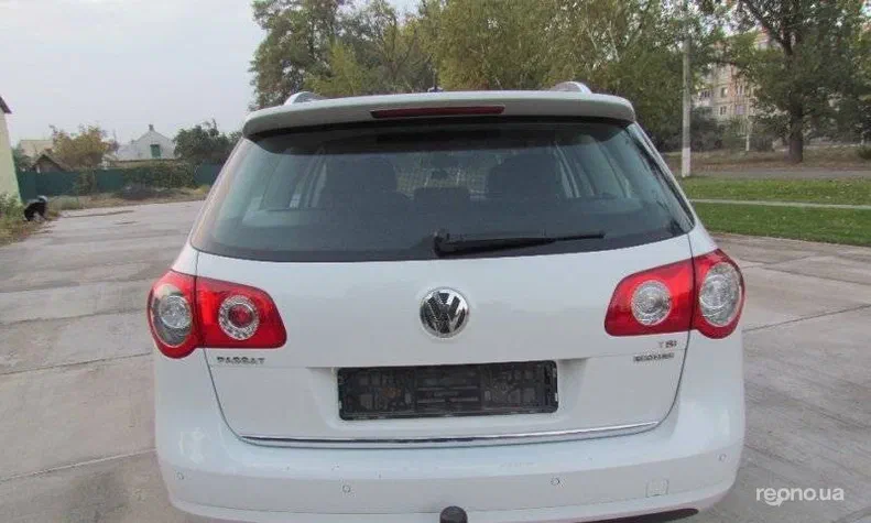 Volkswagen Passat 2010 - 2