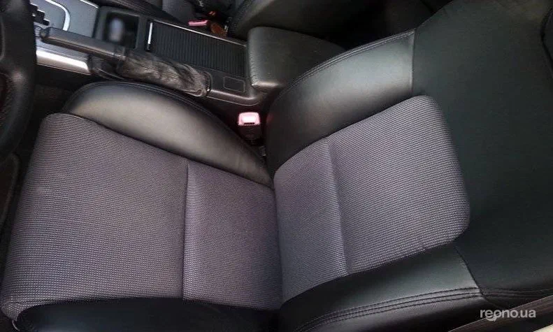 Subaru Legacy 2004 - 16