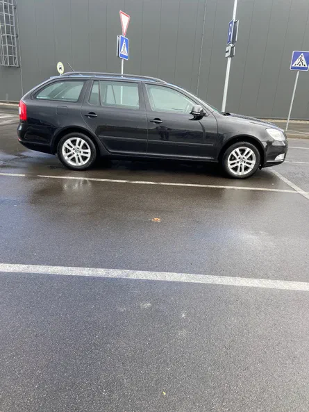 Skoda Octavia 2012 - 3