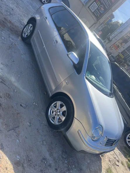 Volkswagen Polo 2004 - 7
