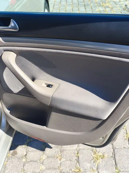 Volkswagen Golf 2012 - 24