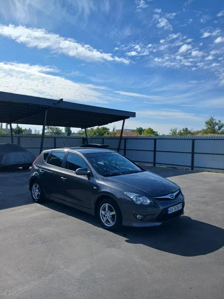 Hyundai i30 2011 - 4