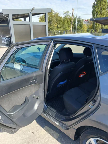 Hyundai i30 2011 - 18
