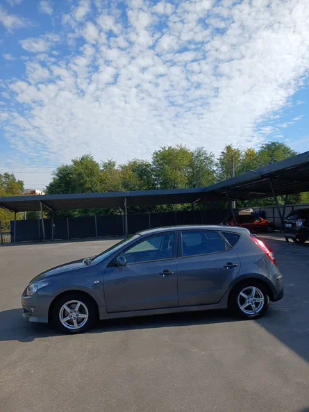 Hyundai i30 2011 - 6