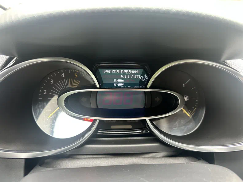 Renault Clio 2015 - 7