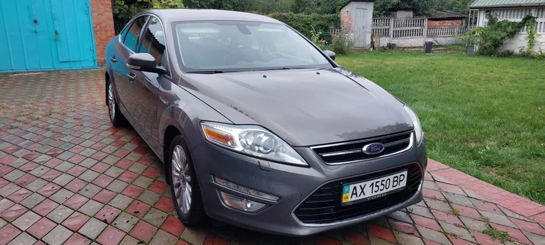 Ford Mondeo 2012 - 0