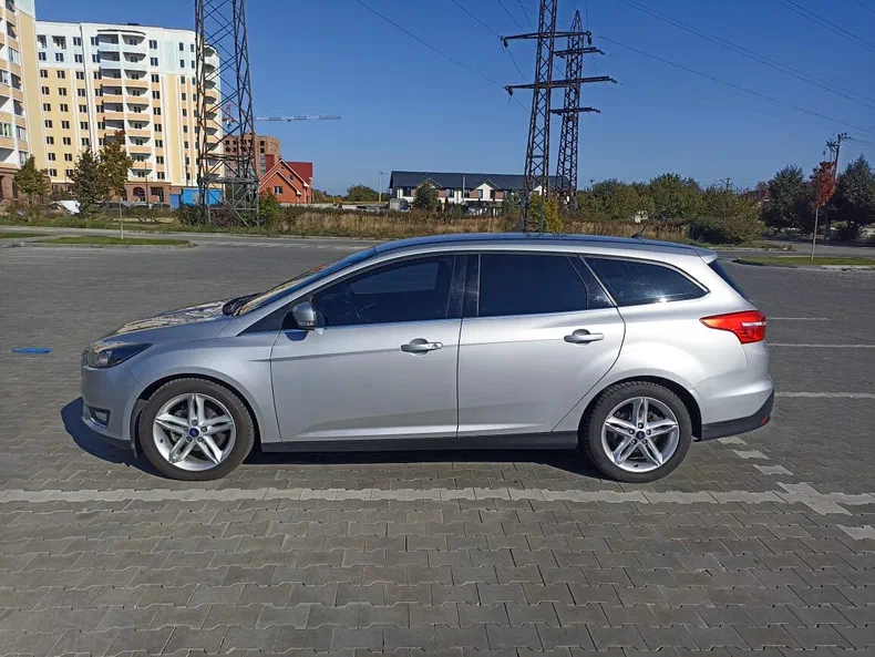 Ford Focus 2017 - 6
