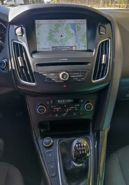Ford Focus 2017 - 21