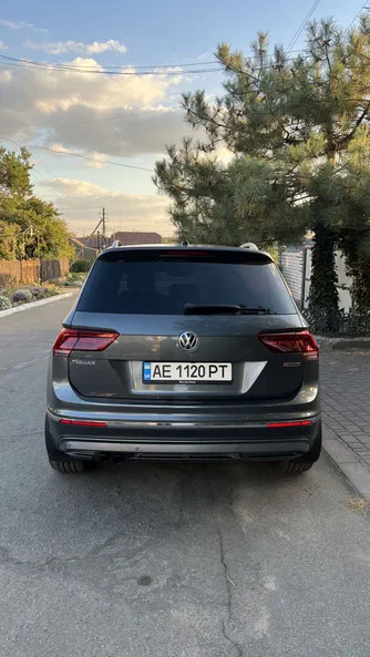 Volkswagen Tiguan 2018 - 9