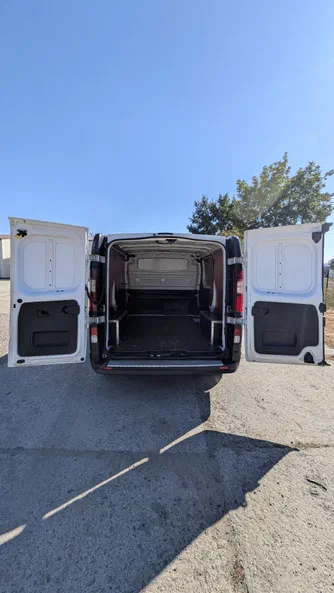 Renault Trafic 2018 - 13