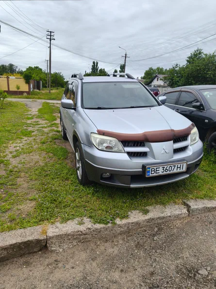 Mitsubishi Outlander 2004 - 7
