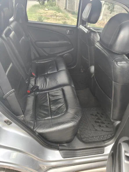 Mitsubishi Outlander 2004 - 1