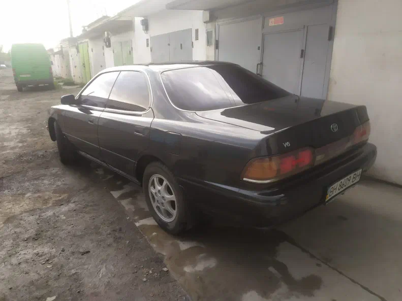 Toyota Camry 1988 - 1