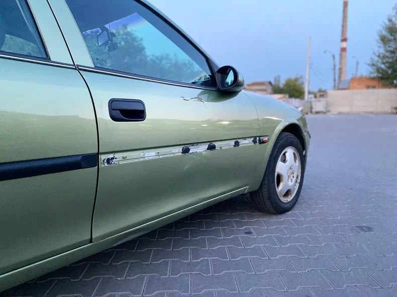 Opel Vectra 1997 - 12