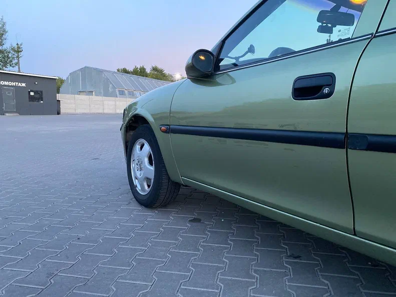 Opel Vectra 1997 - 13
