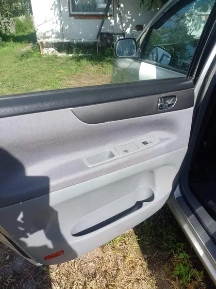 Toyota Avensis Verso 2001 - 8