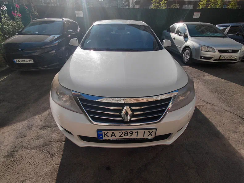 Renault Latitude 2011 - 0