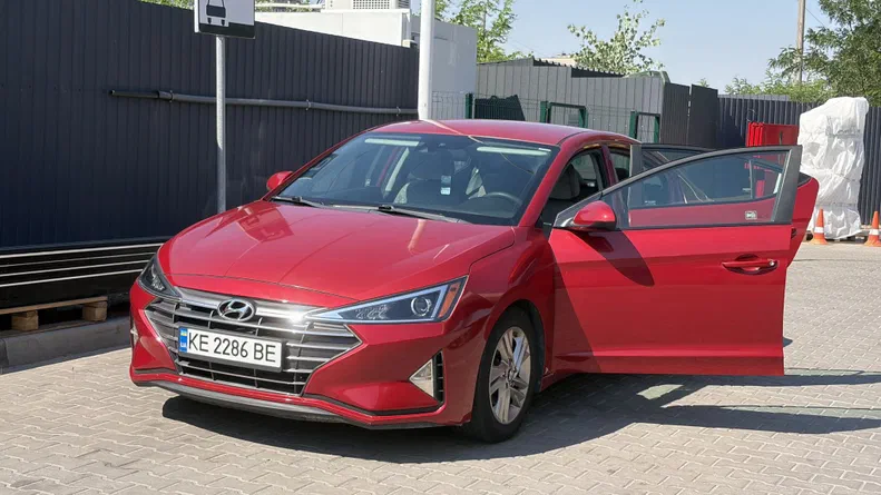 Hyundai Elantra 2018 - 15