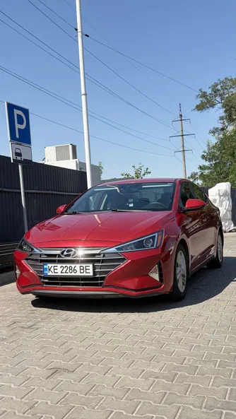 Hyundai Elantra 2018 - 1