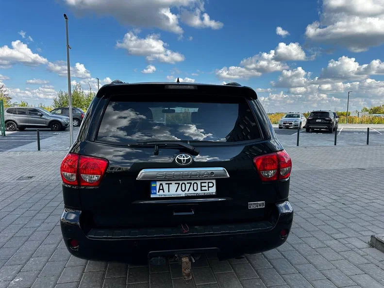 Toyota Sequoia 2014 - 3