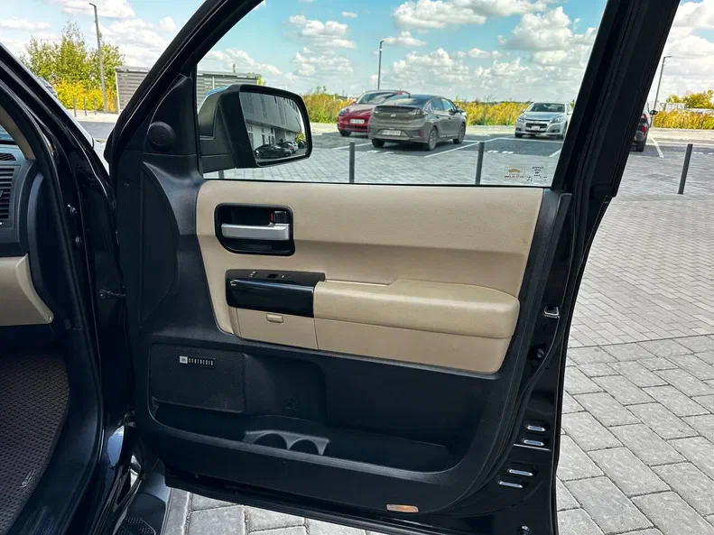 Toyota Sequoia 2014 - 8