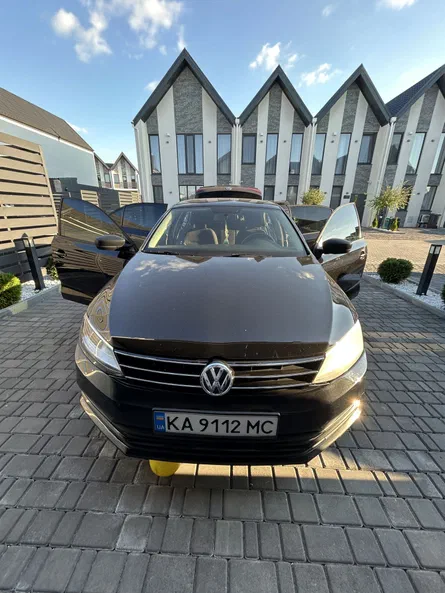 Volkswagen Jetta 2016 - 5