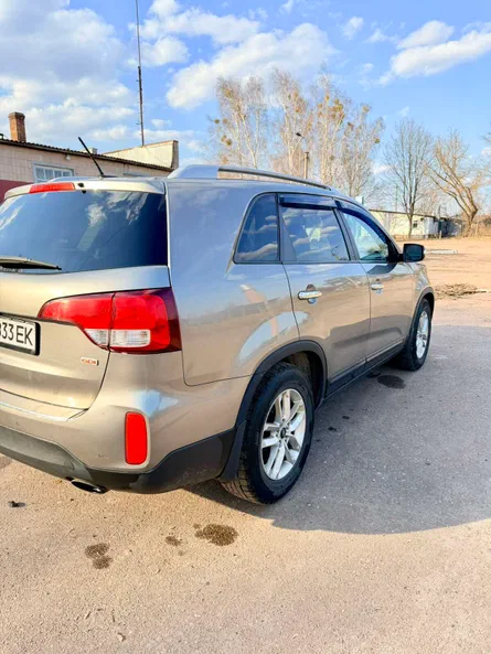 Kia Sorento 2013 - 3