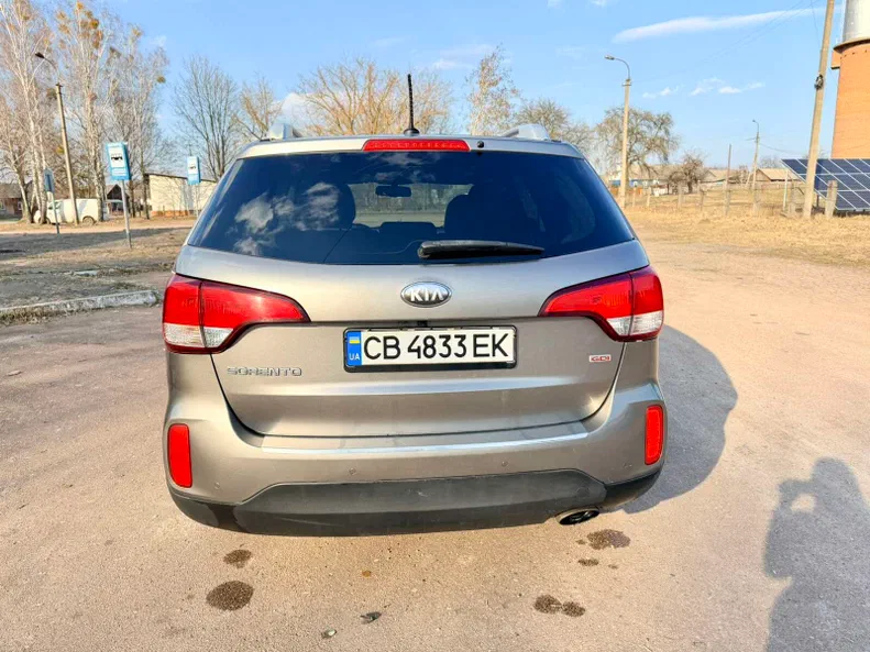 Kia Sorento 2013 - 6