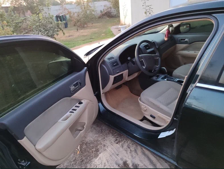 Ford Fusion (North America) 2010 - 3