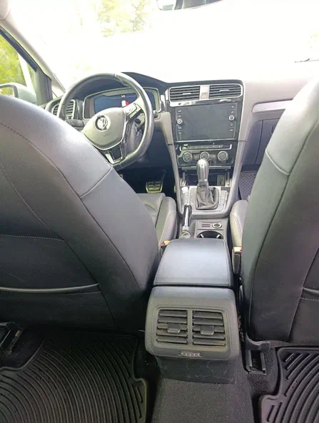 Volkswagen Golf 2017 - 2