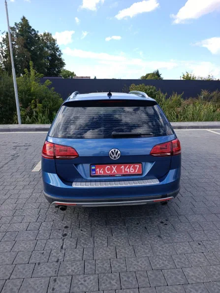 Volkswagen Golf 2017 - 9