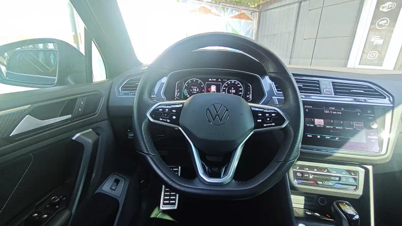Volkswagen Tiguan 2021 - 12