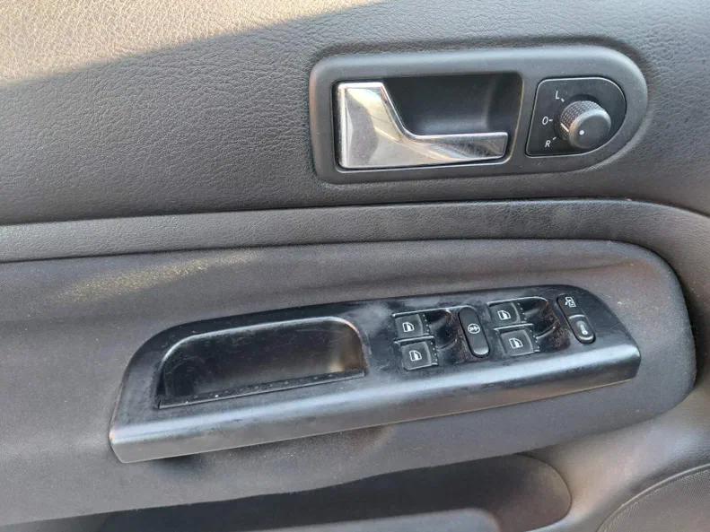 Volkswagen Golf 2002 - 18