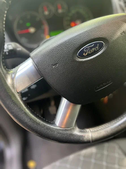 Ford Focus 2005 - 6