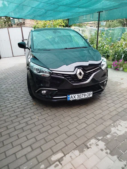 Renault Scenic 2017 - 1