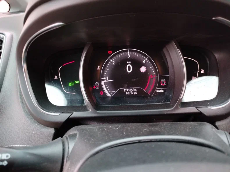 Renault Scenic 2017 - 8