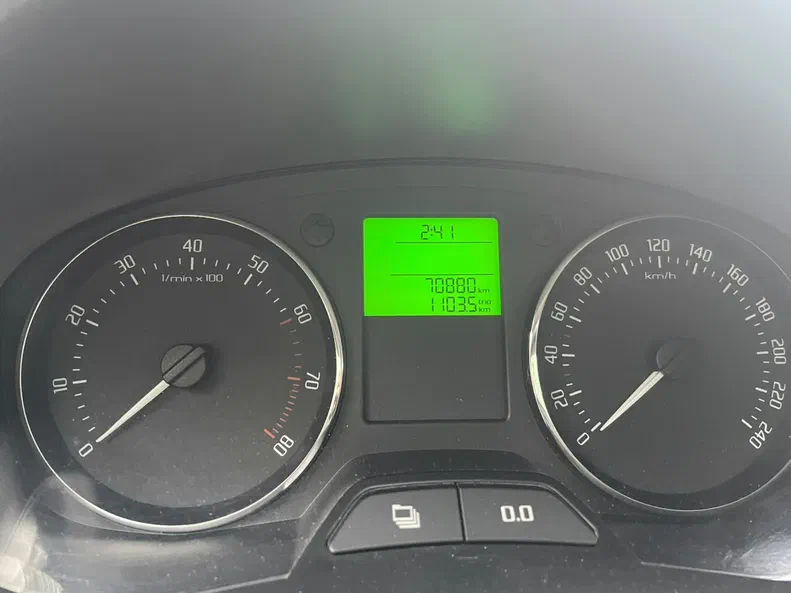 Skoda Fabia 2013 - 23